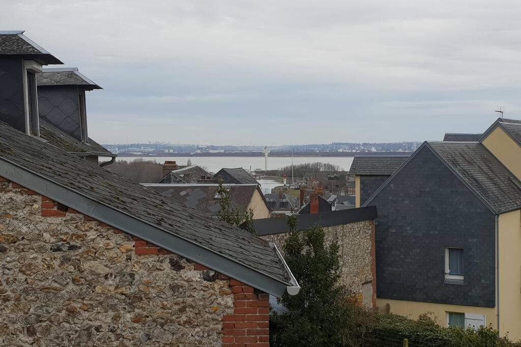 Le Longchamp Honfleur Exterior foto